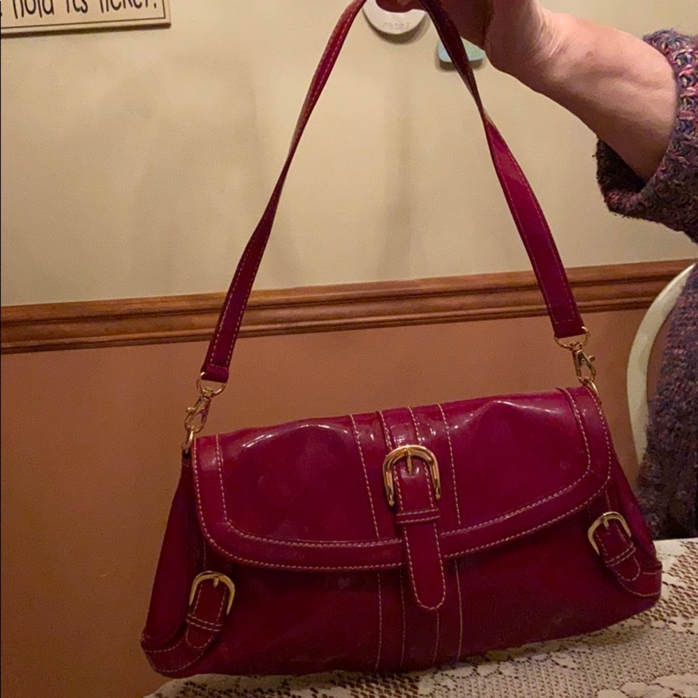 Maxx New York signature Handbag - Picture 1 of 5